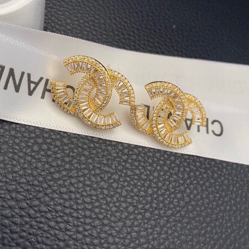 Ch**el earrings